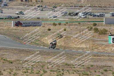 media/Apr-20-2025-AHRMA (Sun) [[393a79c373]]/Race/Group 11 early race/Turn 4b/